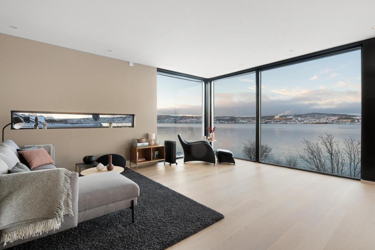 Oceanfront Penthouse Duplex Wamazing View! Daire Tromsø Dış mekan fotoğraf