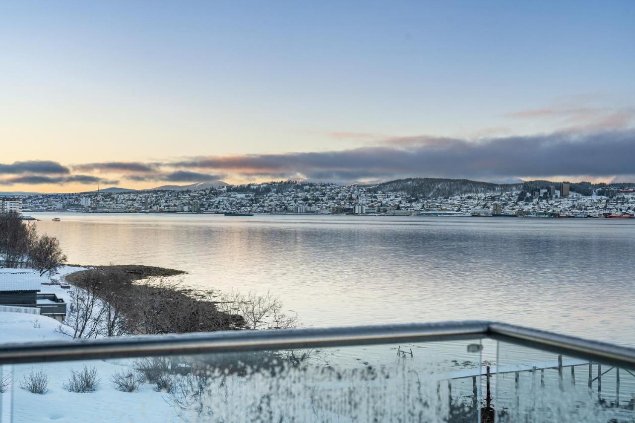 Oceanfront Penthouse Duplex Wamazing View! Daire Tromsø Dış mekan fotoğraf